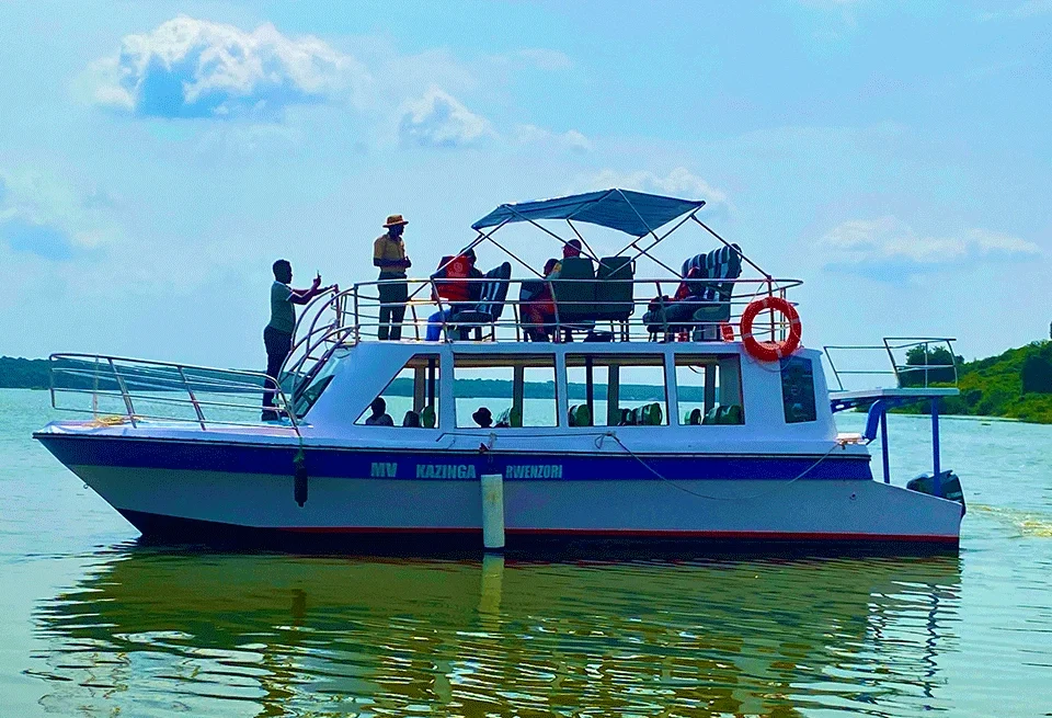 kazinga-channel-community-boat-cruise