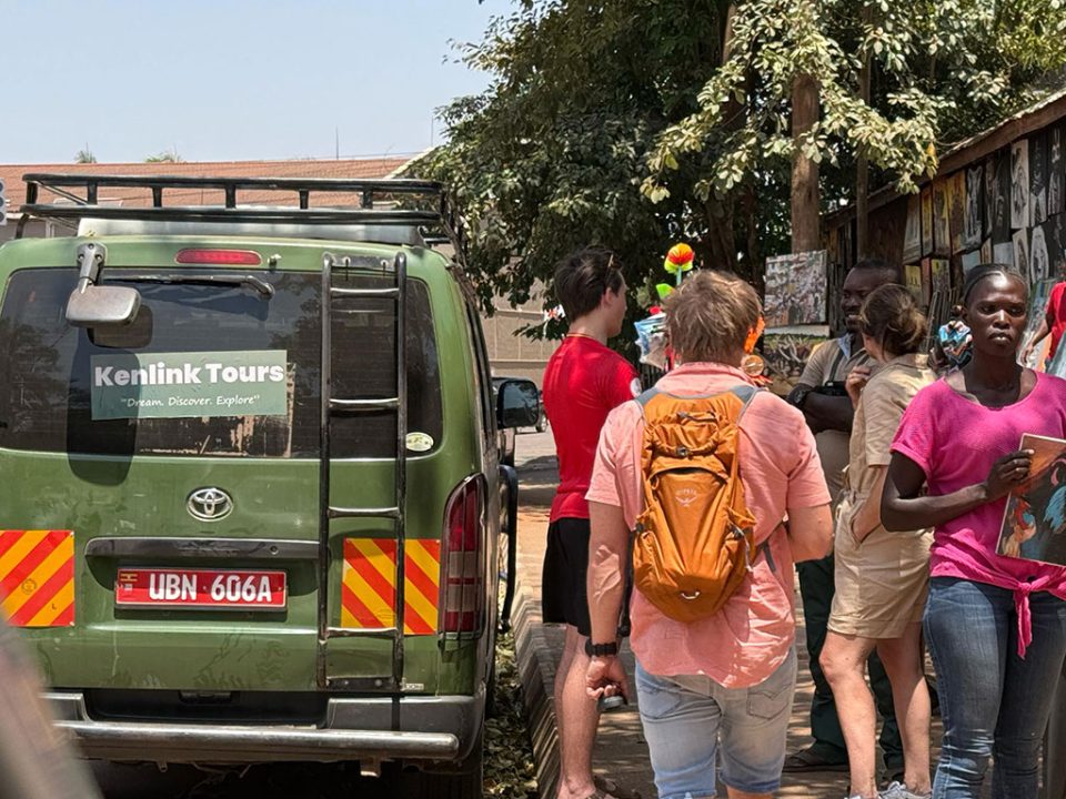 most-budget-safaris-in-uganda
