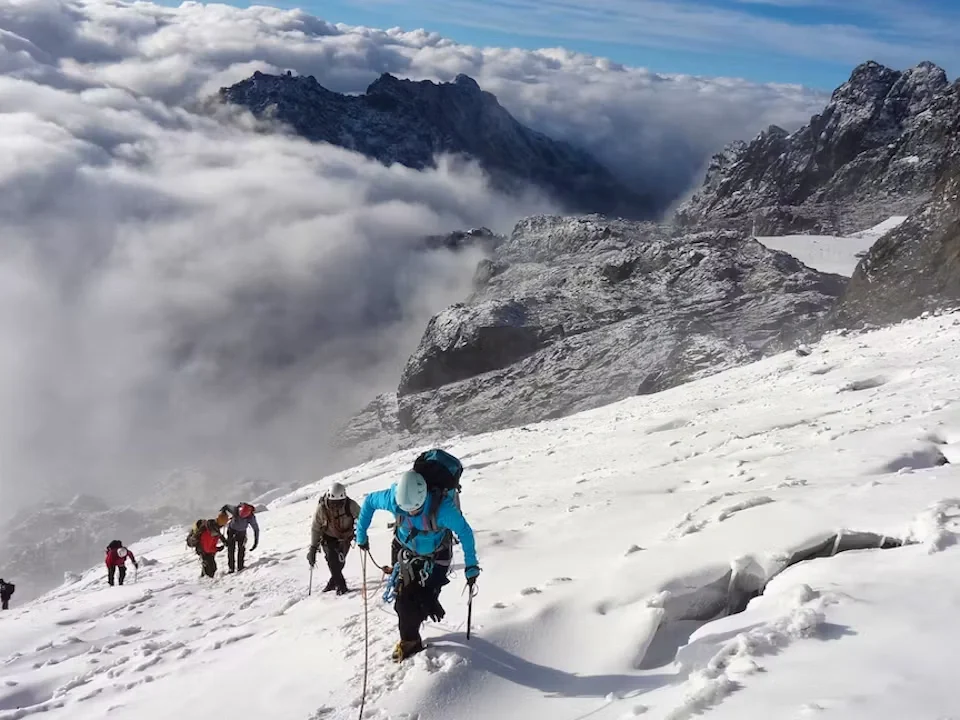 is-mount-elgon-or-the-rwenzori-worth-hiking