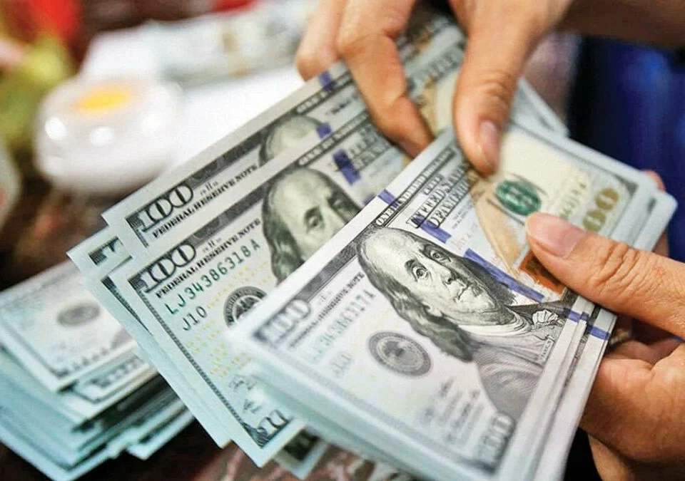 what-currency-is-used-in-uganda-can-i-use-usd-or-euros