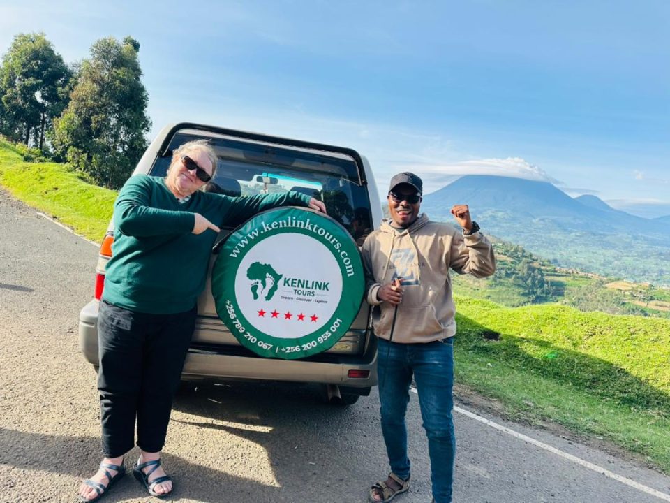 exclusive-short-uganda-safaris-for-budget-travelers