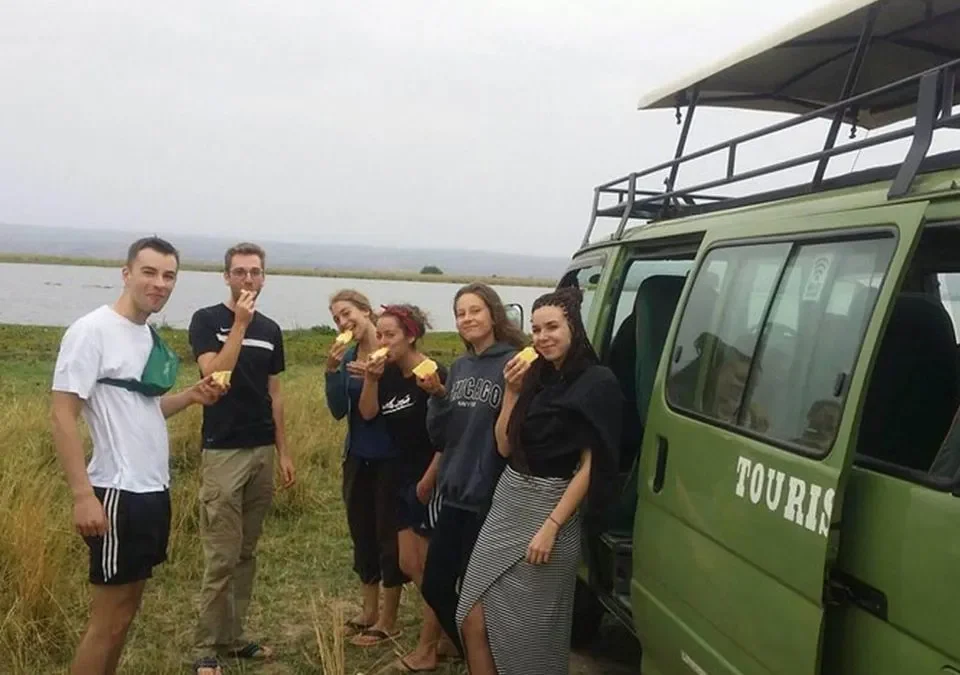 family-safari-in-uganda-on-a-budget-lets-plan-your-trip