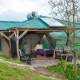 budget-uganda-safaris-for-backpackers