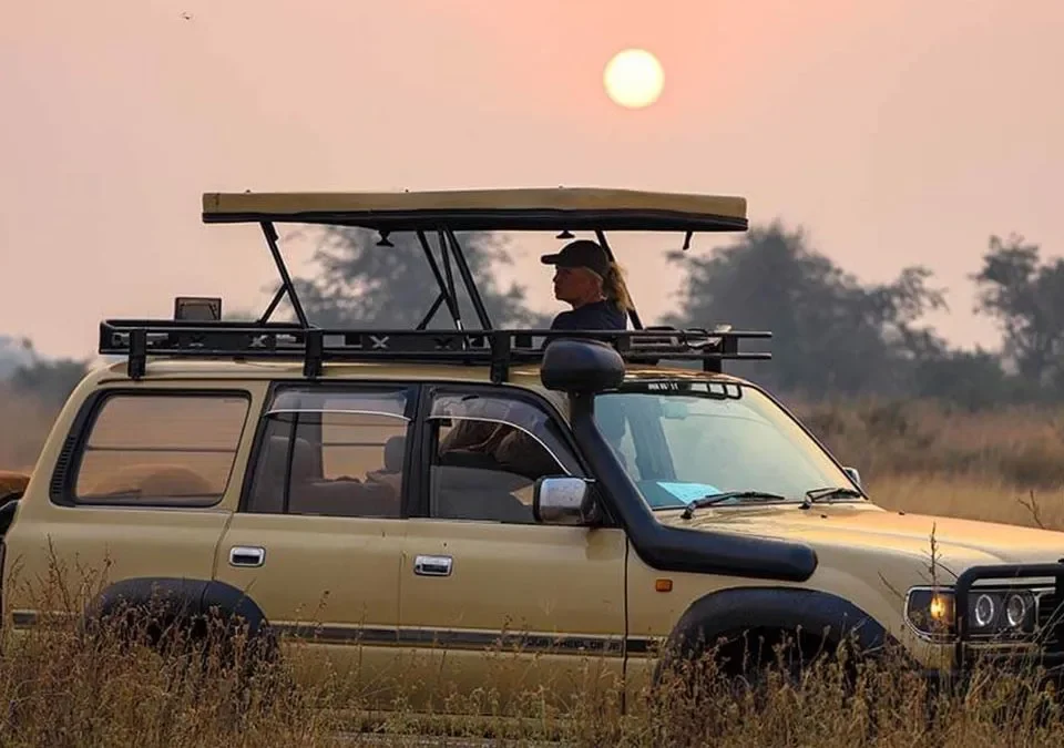 uganda-safaris-landing-in-kigali
