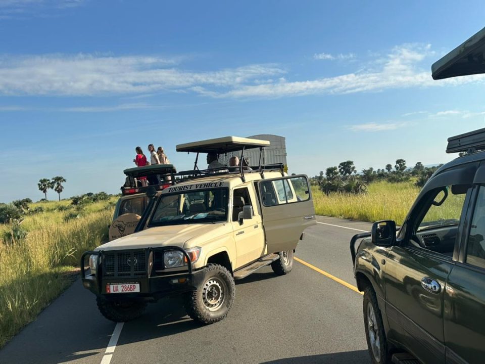 family-vacations-in-uganda