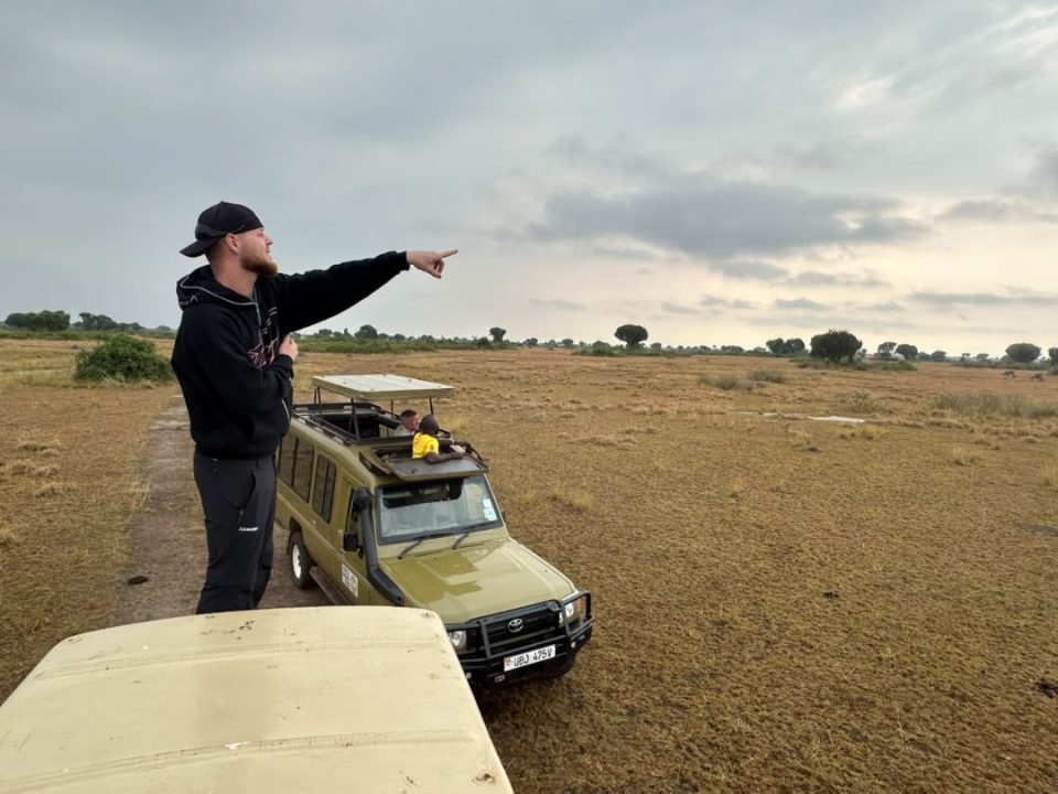 gorilla-trek-and-queen-elizabeth-safari